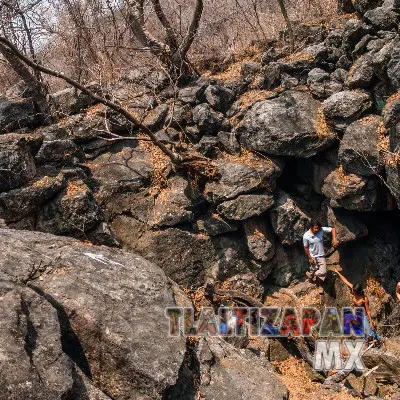 Cueva de alejandra